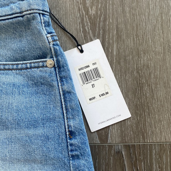 7 For All Mankind High Rise Cut Off Short - Picture 6 of 7